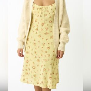 Y2K Forever 21 MADE IN USA Ditsy Floral Butter Yellow‎ Strap Midi Dress size M